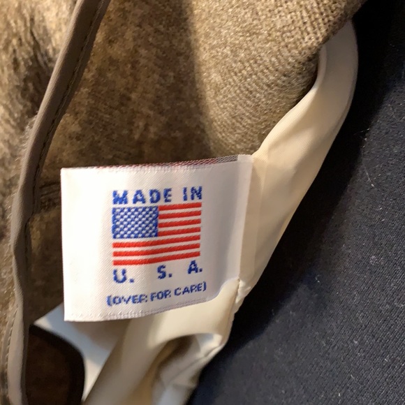 Vintage Botany 500 tan overcoat, 44 Reg, like new - Picture 8 of 11